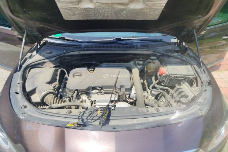 Used Buick LaCrosse 2016 20T Luxury Model Engine Bay