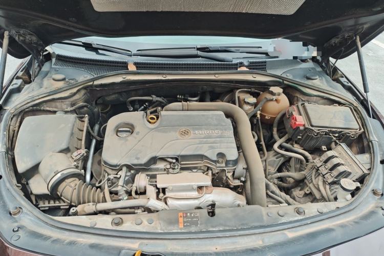 Used Buick LaCrosse 2016 20T Luxury Model Engine Bay