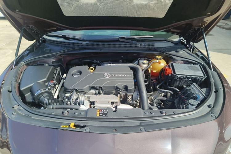 Used Buick LaCrosse 2016 20T Elite Edition Engine Bay