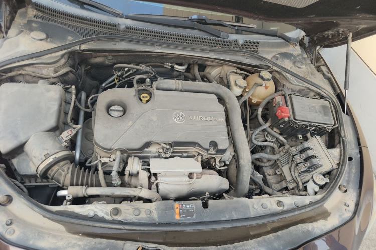 Used Buick LaCrosse 2016 20T Elite Edition Engine Bay