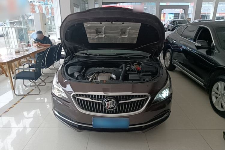 Used Buick LaCrosse 2016 28T Elite Model Engine Bay