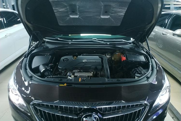 Used Buick LaCrosse 2016 20T Elite Edition Engine Bay