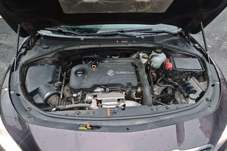 Used Buick LaCrosse 2016 20T Elite Edition Engine Bay