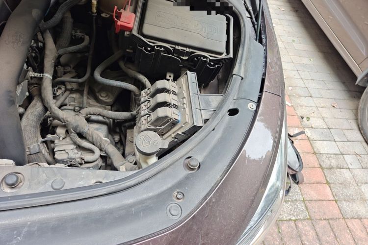 Used Buick LaCrosse 2016 20T Luxury Model Engine Bay Left
