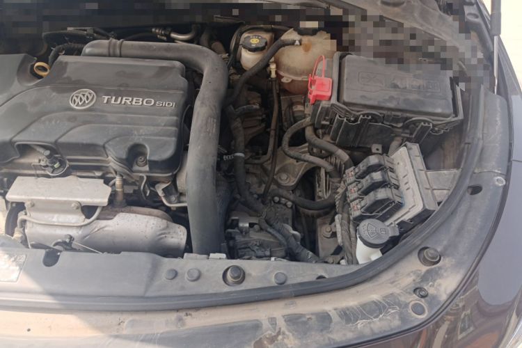 Used Buick LaCrosse 2016 20T Elite Edition Engine Bay Left