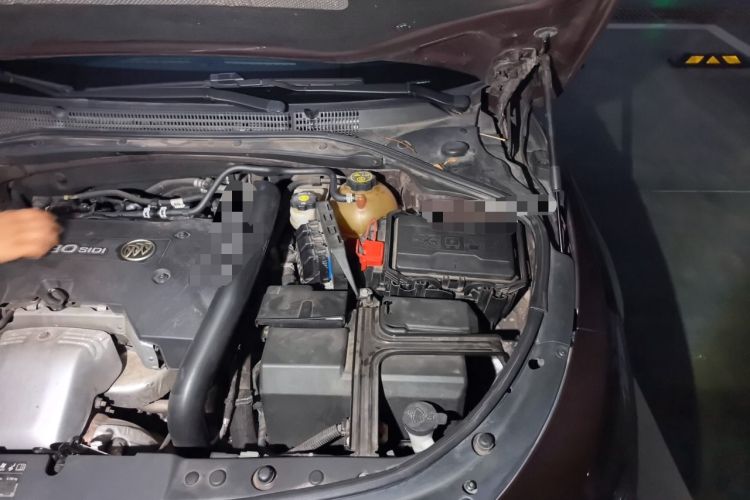 Used Buick LaCrosse 2016 28T Flagship Model Engine Bay Left