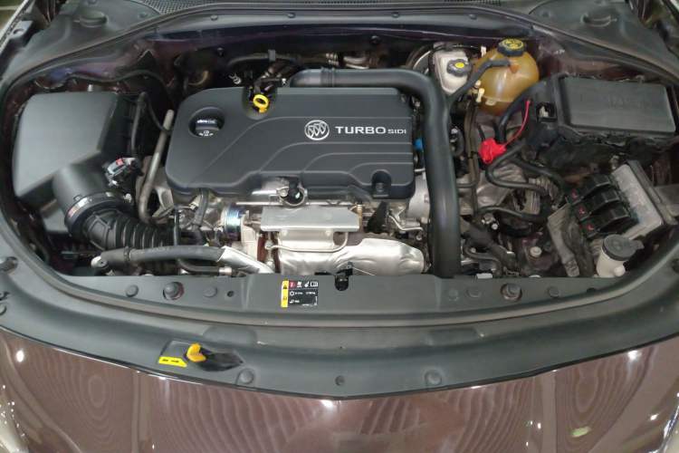 Used Buick LaCrosse 2016 Revised 20T Leading Edition Engine Bay