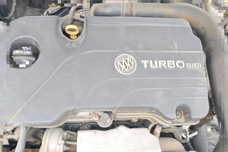 Used Buick LaCrosse 2016 20T Elite Edition Engine Bay