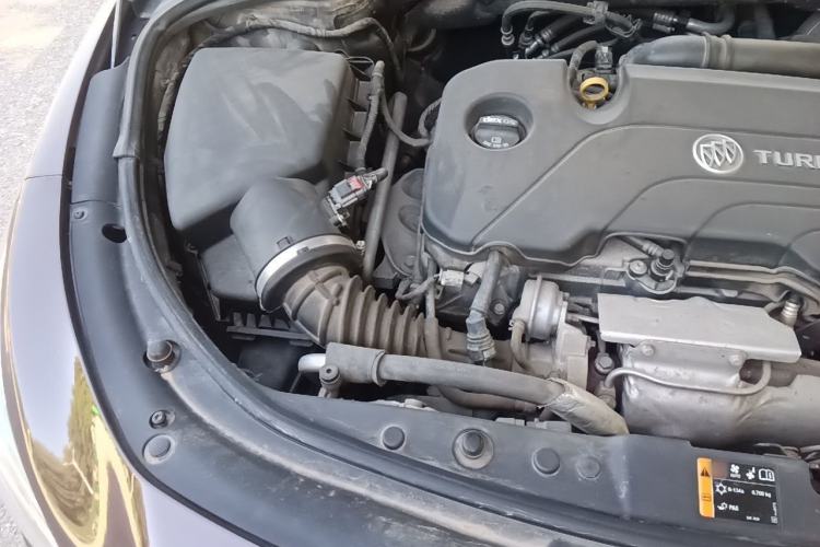 Used Buick LaCrosse 2016 20T Elite Edition Engine Bay Right