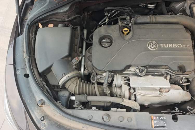 Used Buick LaCrosse 2016 Revised 20T Leading Edition Engine Bay Right