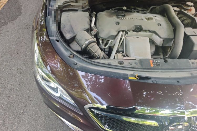 Used Buick LaCrosse 2016 28T Premium Edition Engine Bay Right