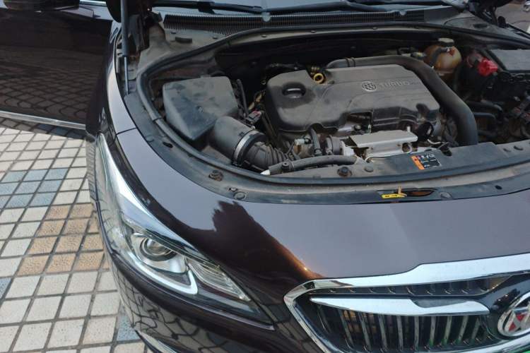 Used Buick LaCrosse 2016 20T Elite Edition Engine Bay Right