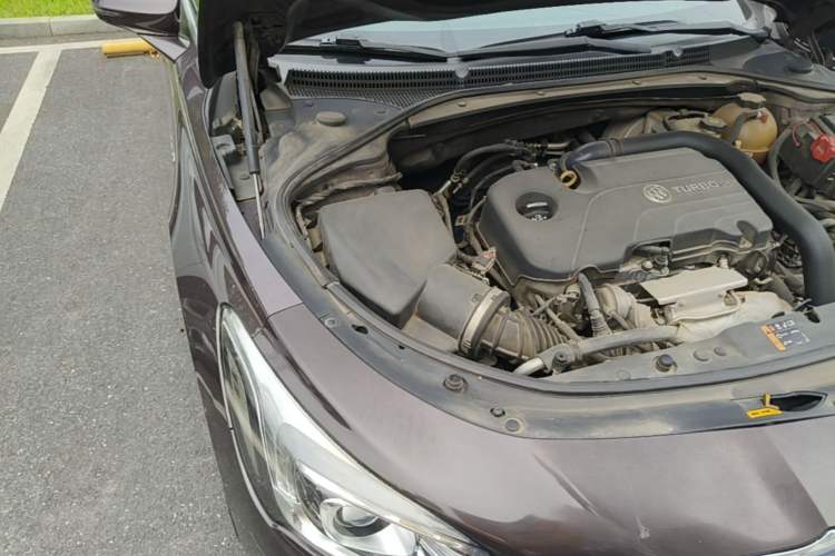 Used Buick LaCrosse 2016 20T Leading Model Engine Bay Right