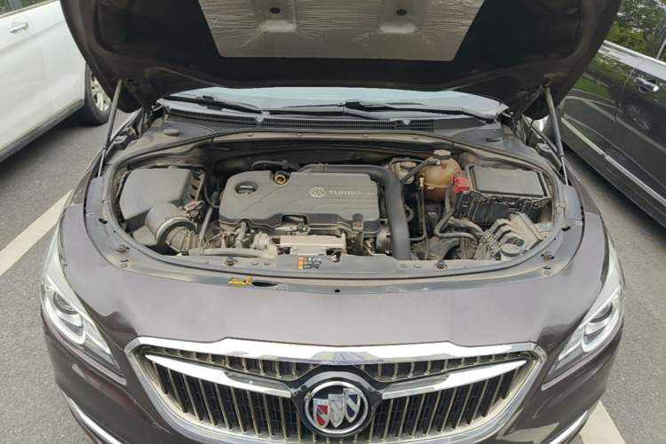 Used Buick LaCrosse 2016 20T Leading Model Engine Bay