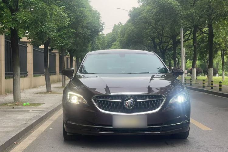 Used Buick LaCrosse 2016 28T Elite Model Exterior 2