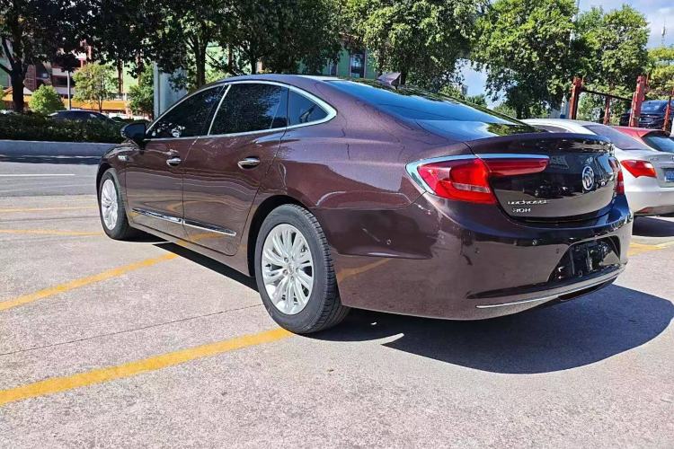 Used Buick LaCrosse 2016 30H Luxury Version Exterior 3