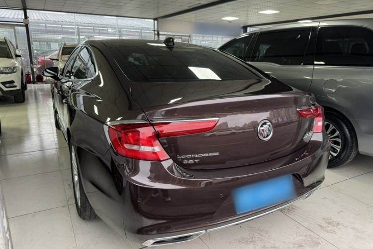 Used Buick LaCrosse 2016 28T Luxury Version Exterior 4