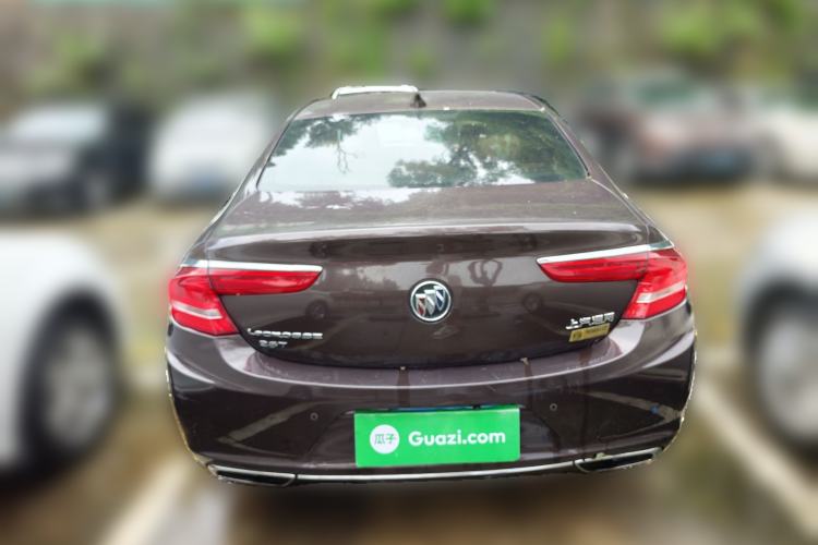 Used Buick LaCrosse 2016 28T Elite Model Exterior 4