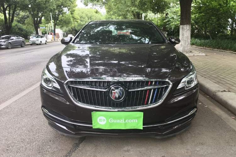 Used Buick LaCrosse 2016 20T Luxury Model Front