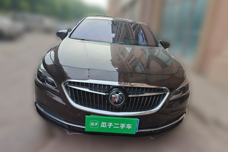 Used Buick LaCrosse 2016 28T Luxury Version Front