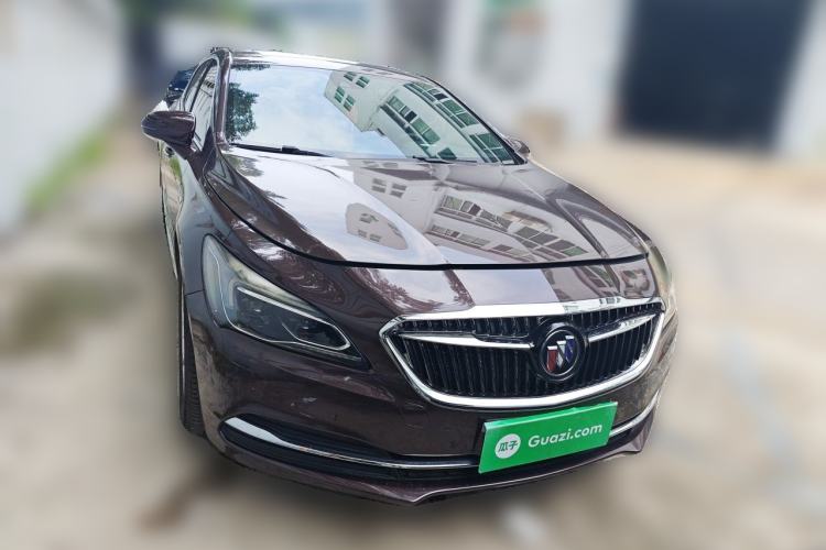 Used Buick LaCrosse 2016 28T Luxury Version Front