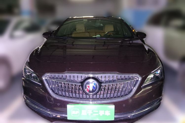Used Buick LaCrosse 2016 28T Luxury Version Front