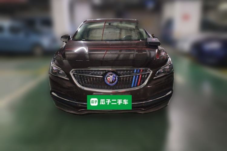 Used Buick LaCrosse 2016 30H Luxury Version Front