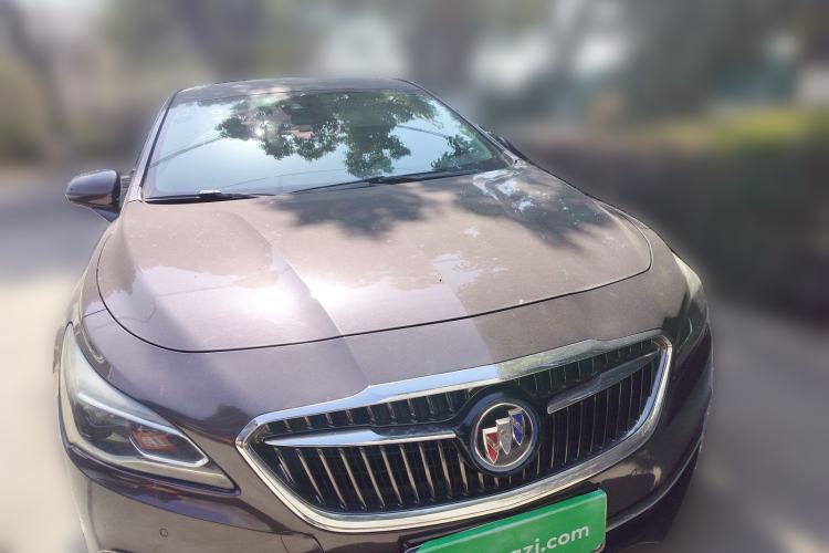 Used Buick LaCrosse 2016 30H Luxury Version Front