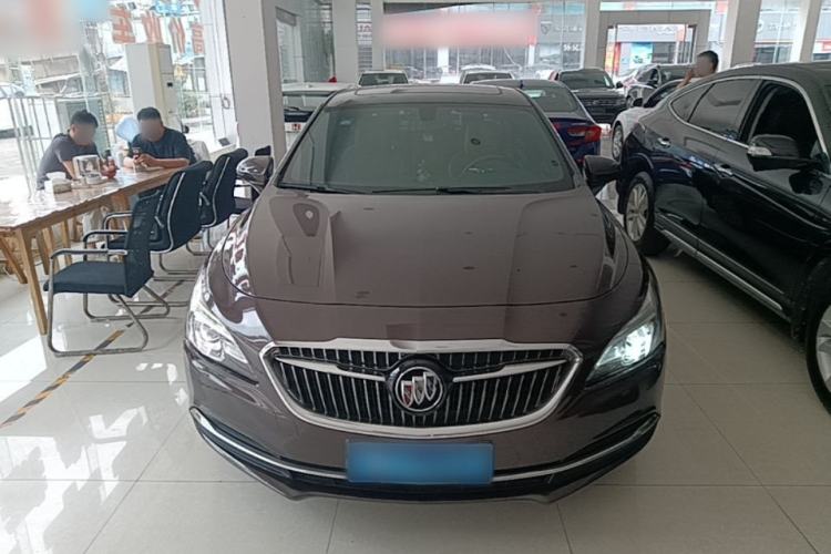 Used Buick LaCrosse 2016 28T Elite Model Front