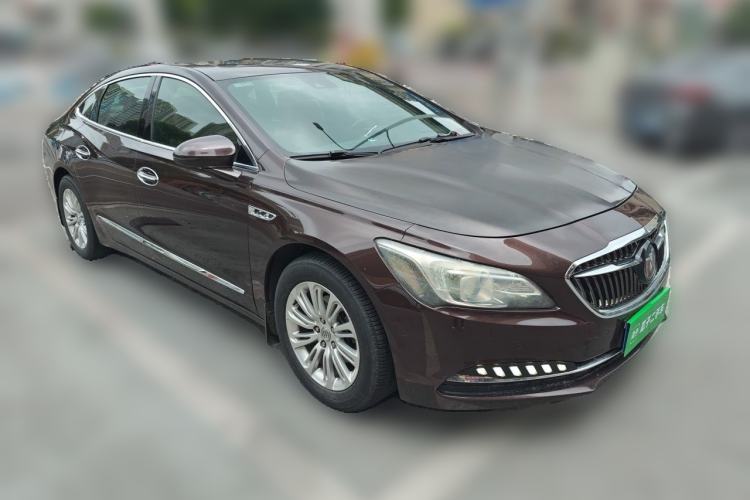 Used Buick LaCrosse 2016 20T Luxury Model Front Right 45 Deg