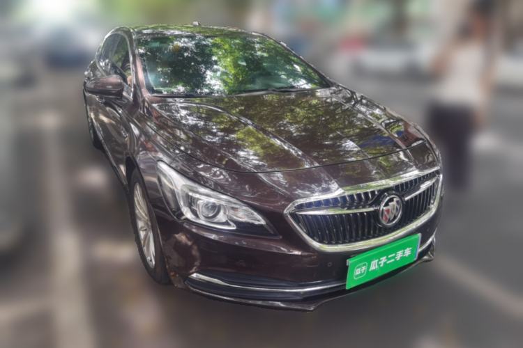 Used Buick LaCrosse 2016 28T Premium Edition Front Right 45 Deg