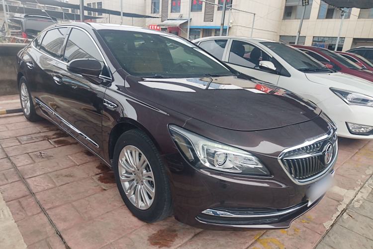 Used Buick LaCrosse 2016 20T Elite Edition Front Right 45 Deg