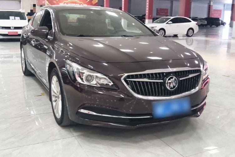 Used Buick LaCrosse 2016 28T Elite Model Front Right 45 Deg