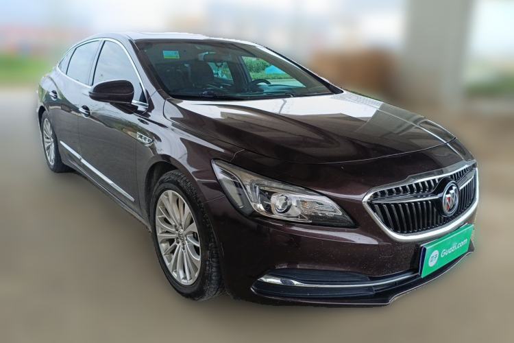 Used Buick LaCrosse 2016 28T Elite Model Front Right 45 Deg