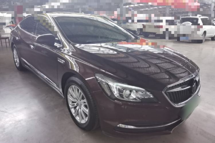Used Buick LaCrosse 2016 20T Luxury Model Front Right 45 Deg