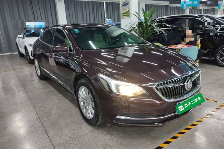Used Buick LaCrosse 2016 Revised 20T Leading Edition Front Right 45 Deg