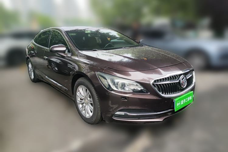 Used Buick LaCrosse 2016 20T Elite Edition Front Right 45 Deg