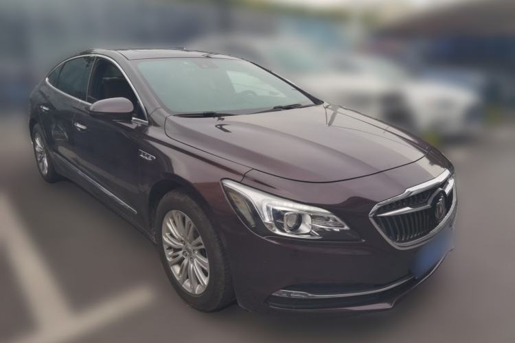 Used Buick LaCrosse 2016 20T Luxury Model Front Right 45 Deg