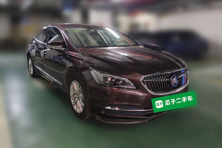 Used Buick LaCrosse 2016 30H Luxury Version Front Right 45 Deg