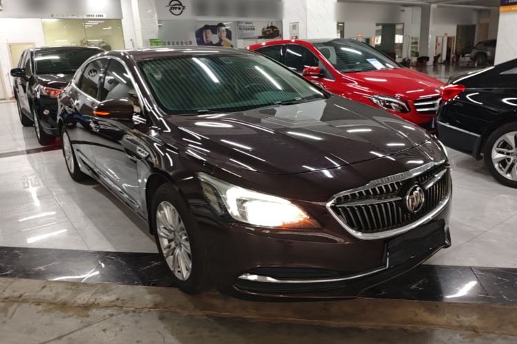 Used Buick LaCrosse 2016 Revised 20T Leading Edition Front Right 45 Deg