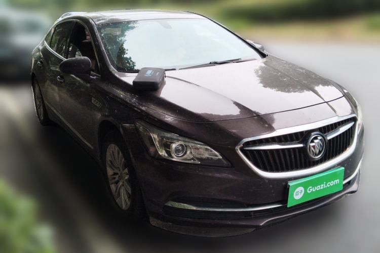 Used Buick LaCrosse 2016 20T Elite Edition Front Right 45 Deg