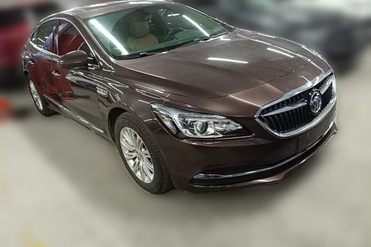 Used Buick LaCrosse 2016 20T Elite Edition Front Right 45 Deg