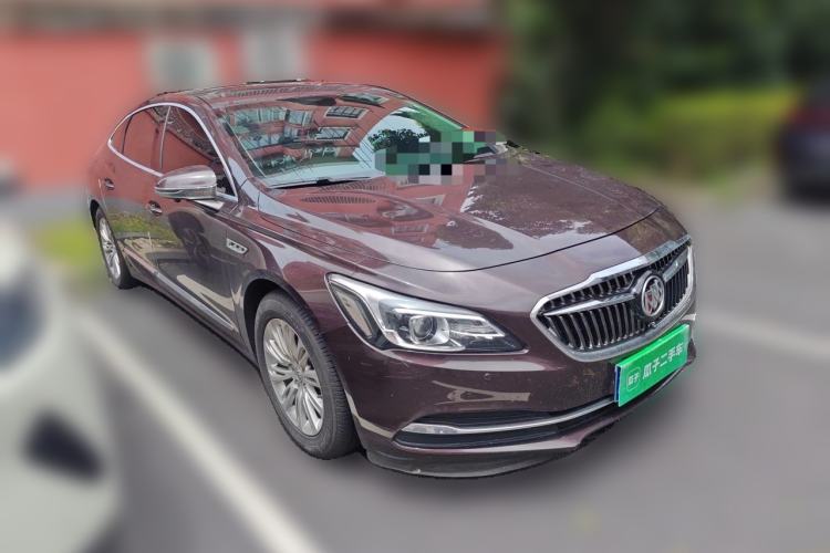 Used Buick LaCrosse 2016 20T Leading Model Front Right 45 Deg
