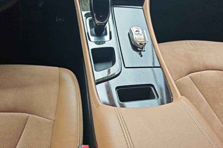 Used Buick LaCrosse 2016 20T Elite Edition Gear Lever