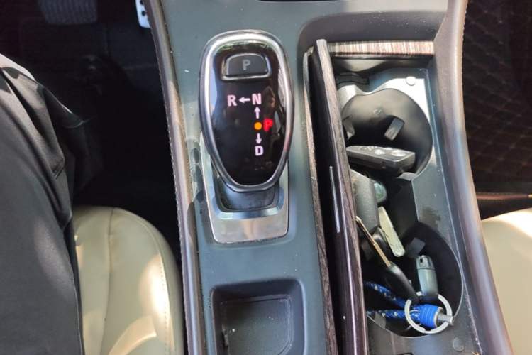 Used Buick LaCrosse 2016 Revised 20T Leading Edition Gear Lever