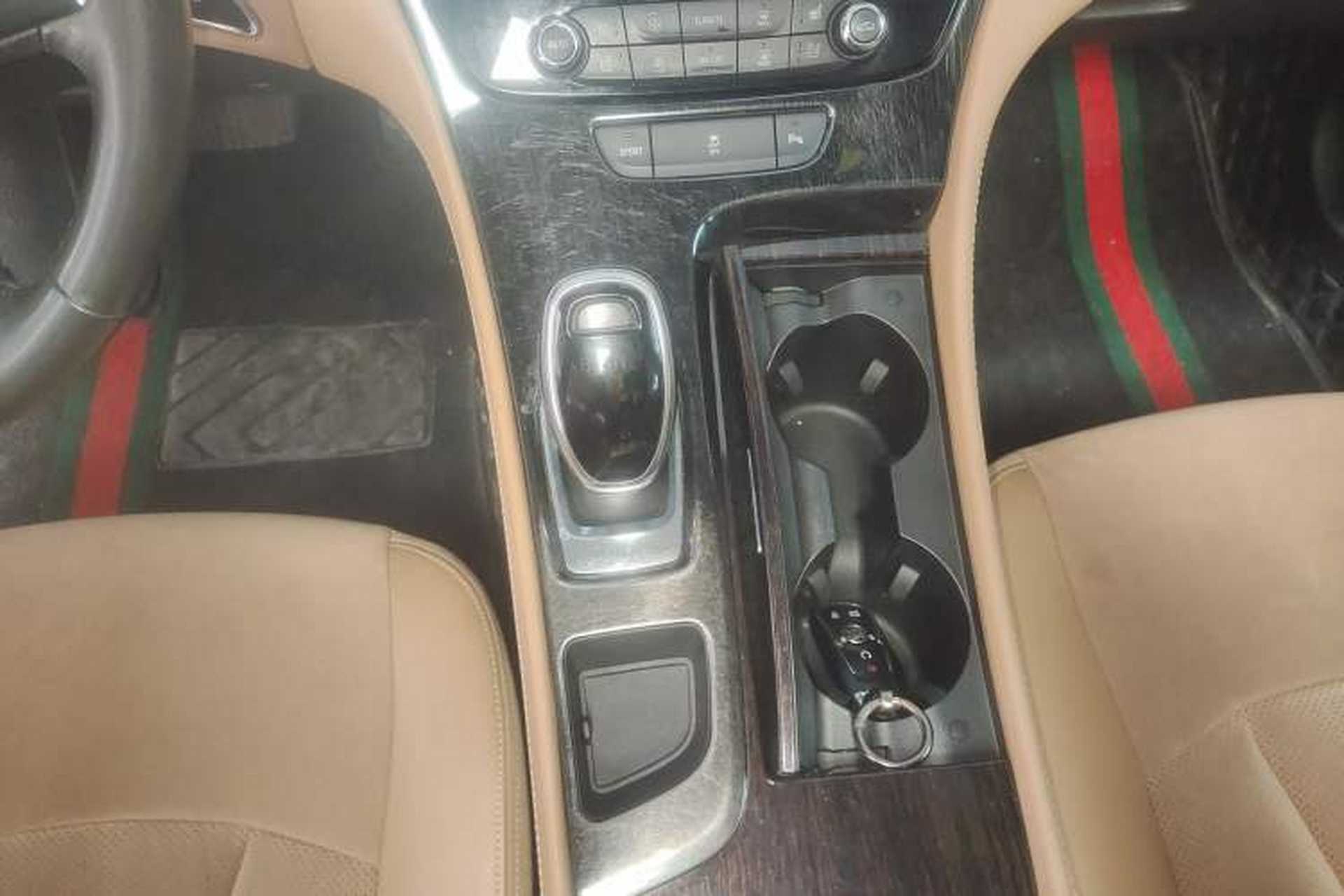 Used Buick LaCrosse 2016 20T Elite Edition Gear Lever