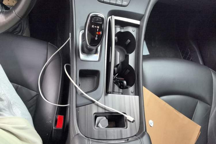 Used Buick LaCrosse 2016 Revised Version 28T Elite Edition Gear Lever
