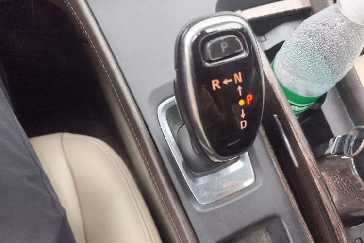 Used Buick LaCrosse 2016 20T Leading Model Gear Lever