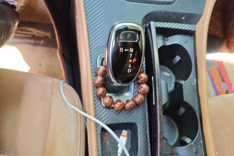 Used Buick LaCrosse 2016 20T Elite Edition Gear Lever