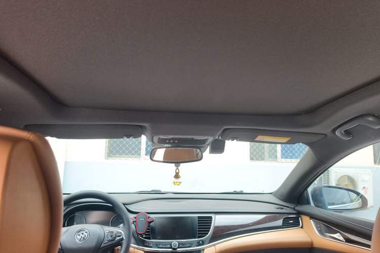 Used Buick LaCrosse 2016 28T Luxury Version Headliner